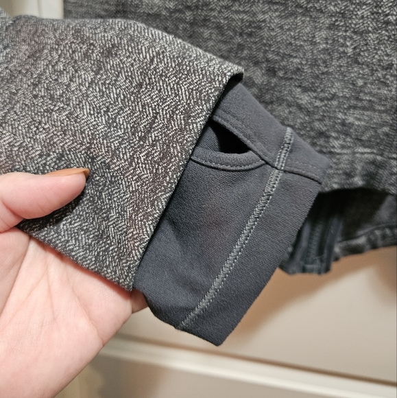 Women's UA StudioLux Cozy Jacket - Picture 8 of 8